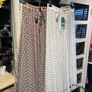 Prickig tyllkjol Reunion