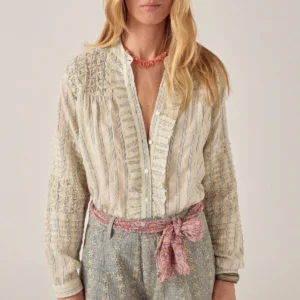 Elta blouse Maison Hotel